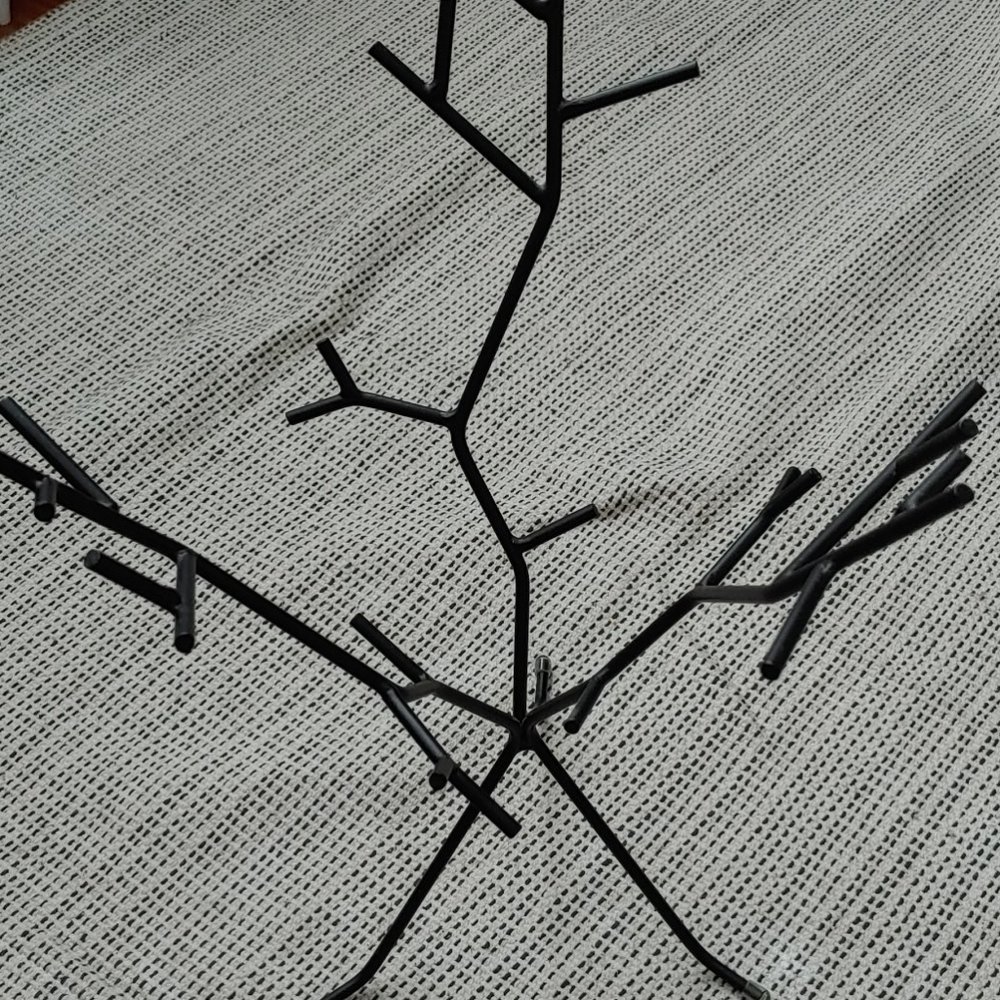 Metal Decor / Jewelry Tree - Picture 3 of 5
